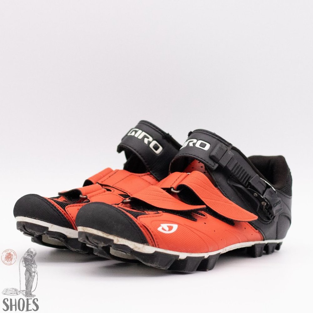 Giro Manta Bike Shoe with Shimano Cleat - Women's 9 - Picture 4 of 15